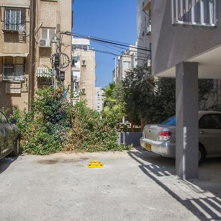 בת ים Apartments4You Maya מראה חיצוני תמונה