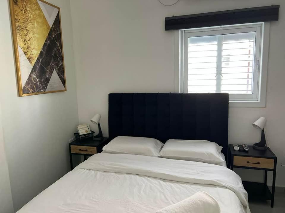בת ים Apartments4You Maya מראה חיצוני תמונה