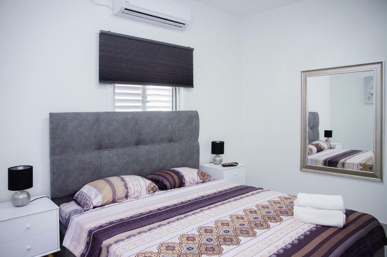 בת ים Apartments4You Maya מראה חיצוני תמונה